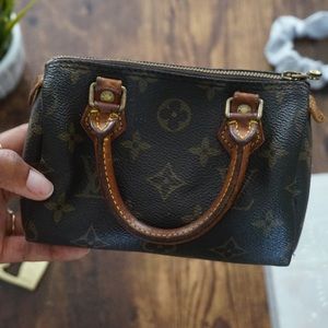 Louis Vuitton Monogram Mini Speedy